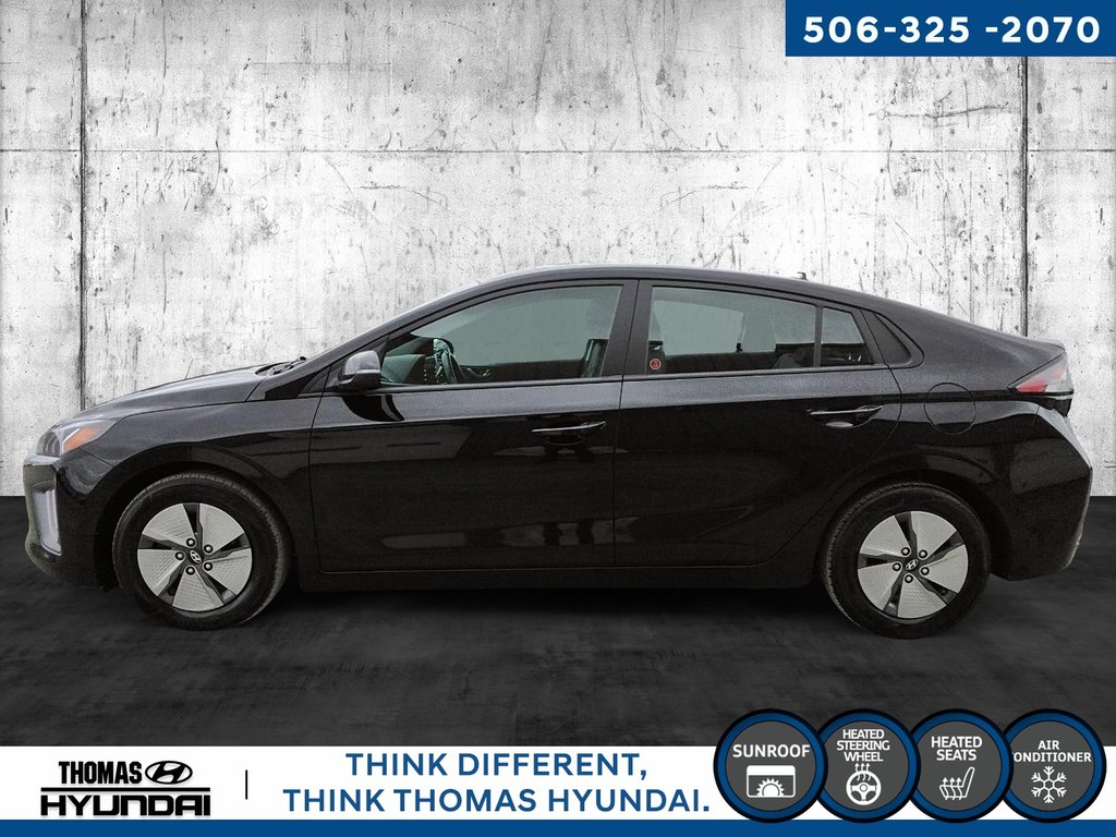 2022 Hyundai IONIQ HYBRID Preferred in Woodstock, New Brunswick - 8 - w1024h768px