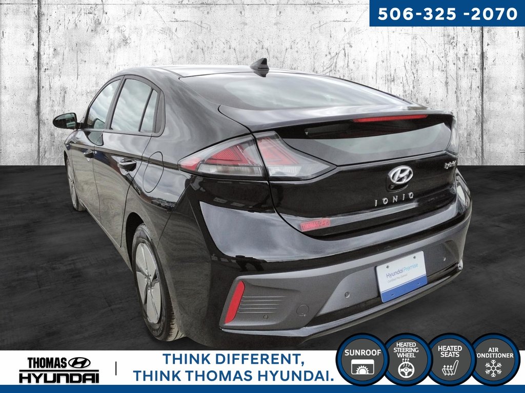 2022 Hyundai IONIQ HYBRID Preferred in Woodstock, New Brunswick - 6 - w1024h768px