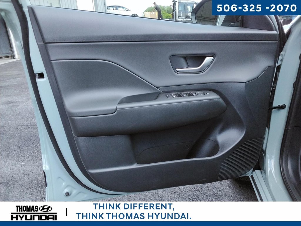 2025 Hyundai KONA ELECTRIC Preferred w/Trend Package in Woodstock, New Brunswick - 14 - w1024h768px