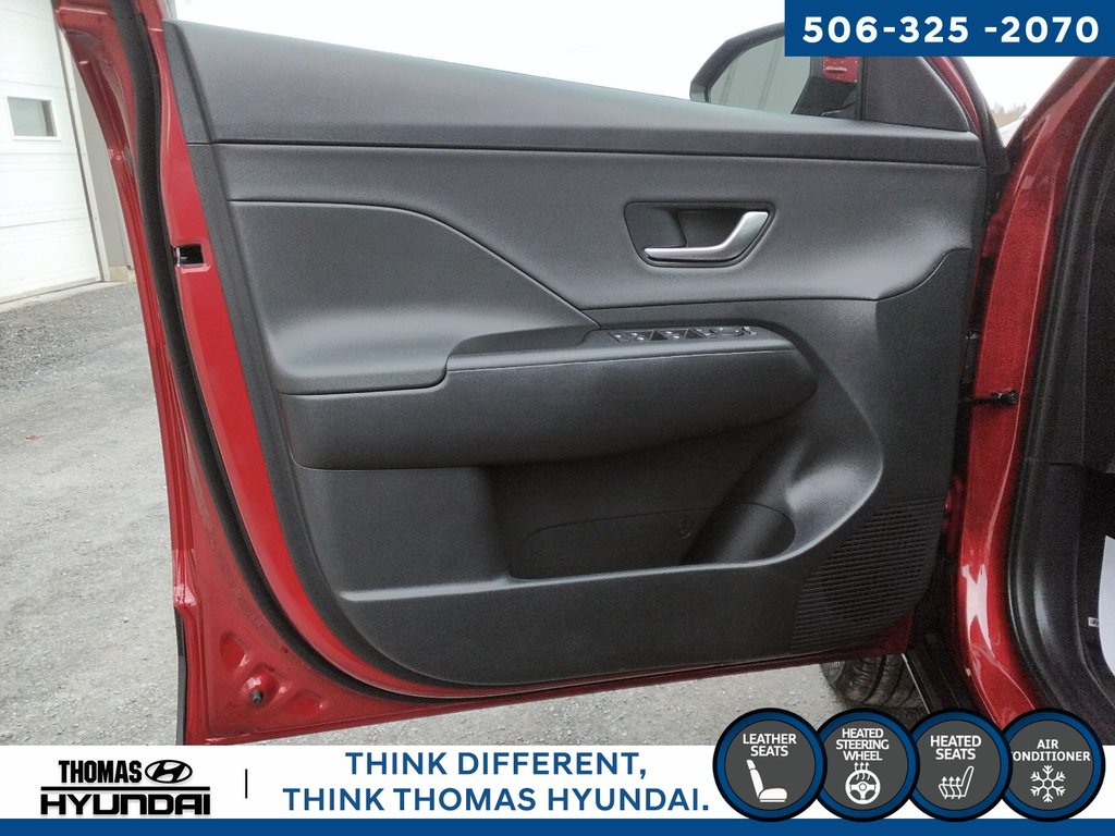 2025 Hyundai Kona Preferred With Trend in Woodstock, New Brunswick - 17 - w1024h768px