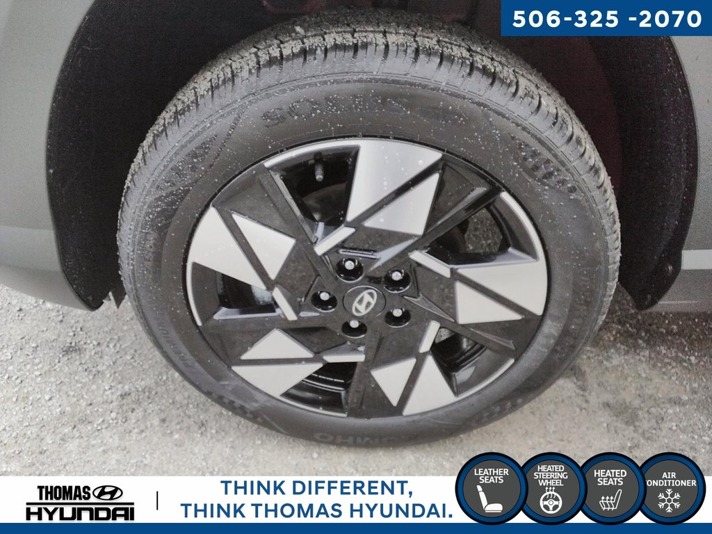 2025 Hyundai Kona Preferred With Trend in Woodstock, New Brunswick - 12 - w1024h768px