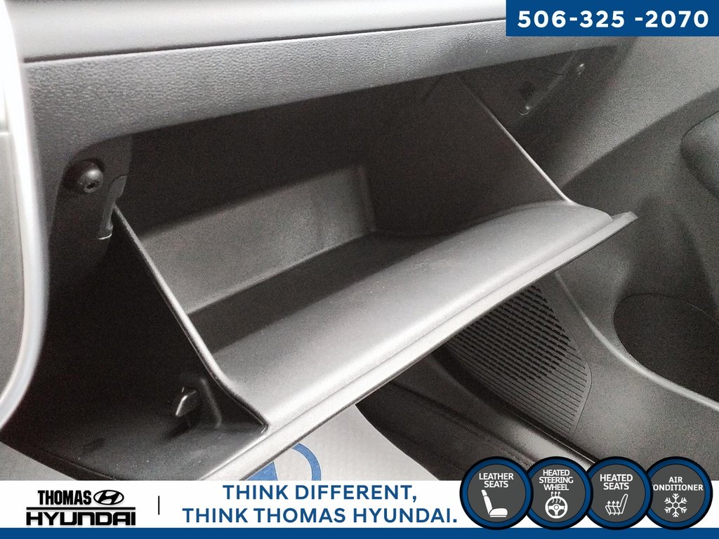 2025 Hyundai Kona Preferred With Trend in Woodstock, New Brunswick - 35 - w1024h768px