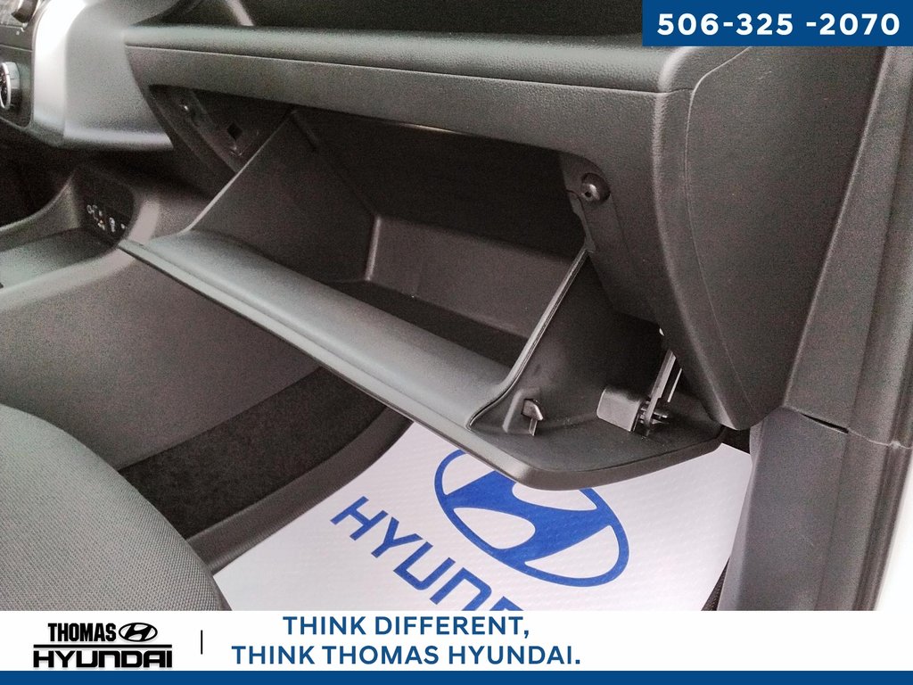 2026 Hyundai Kona Preferred in Woodstock, New Brunswick - 37 - w1024h768px