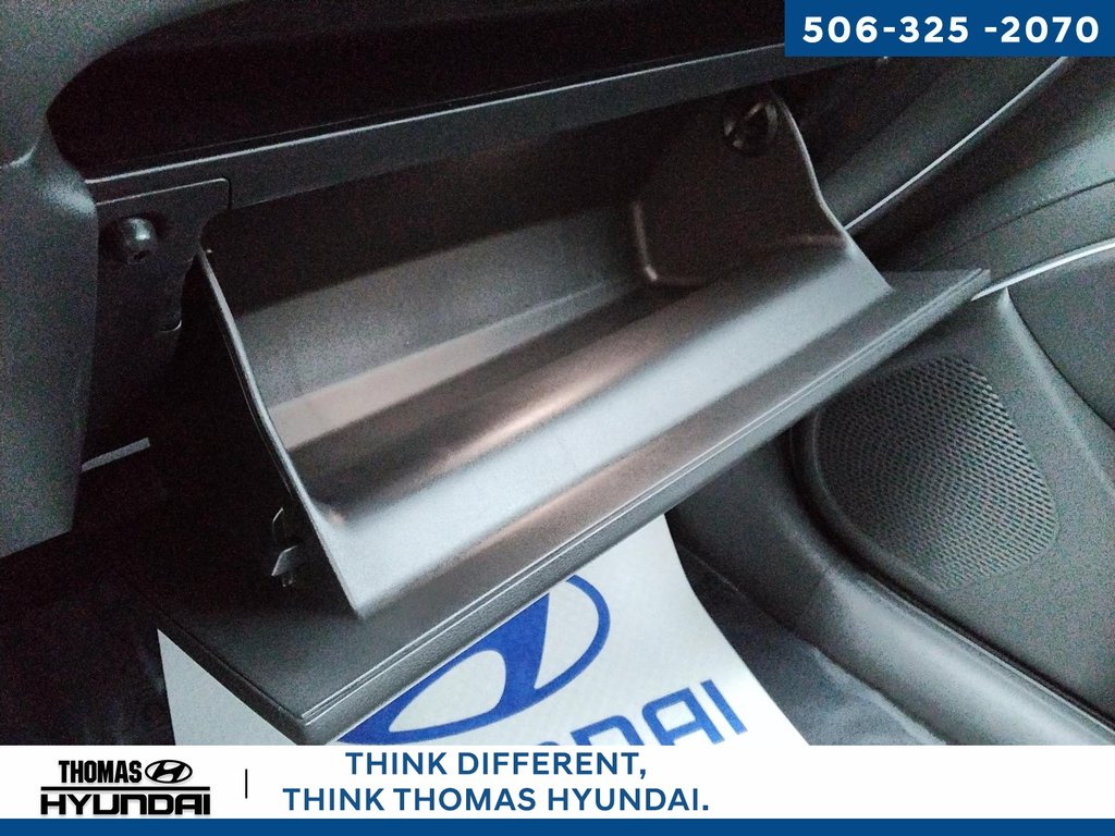 2026 Hyundai Palisade Hybrid Luxury in Woodstock, New Brunswick - 35 - w1024h768px