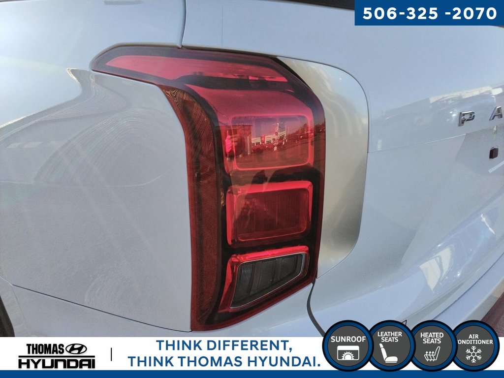 2025 Hyundai Palisade Urban in Woodstock, New Brunswick - 10 - w1024h768px