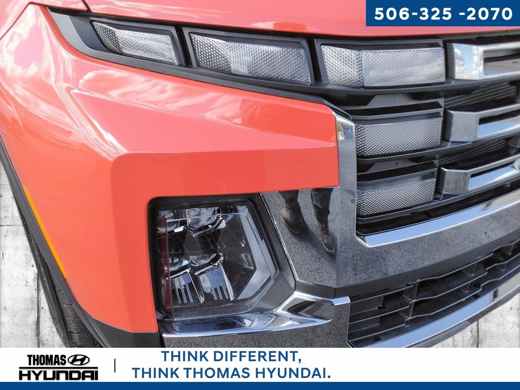 2025 Hyundai Santa Cruz Preferred in Woodstock, New Brunswick - 9 - w1024h768px