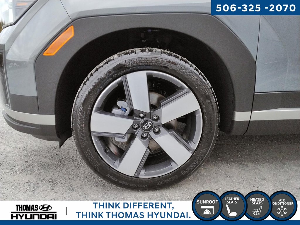 2025 Hyundai Santa Fe Hybrid Preferred with Trend in Woodstock, New Brunswick - 13 - w1024h768px