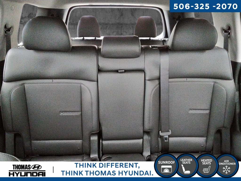 2025 Hyundai Santa Fe Hybrid Preferred with Trend in Woodstock, New Brunswick - 23 - w1024h768px