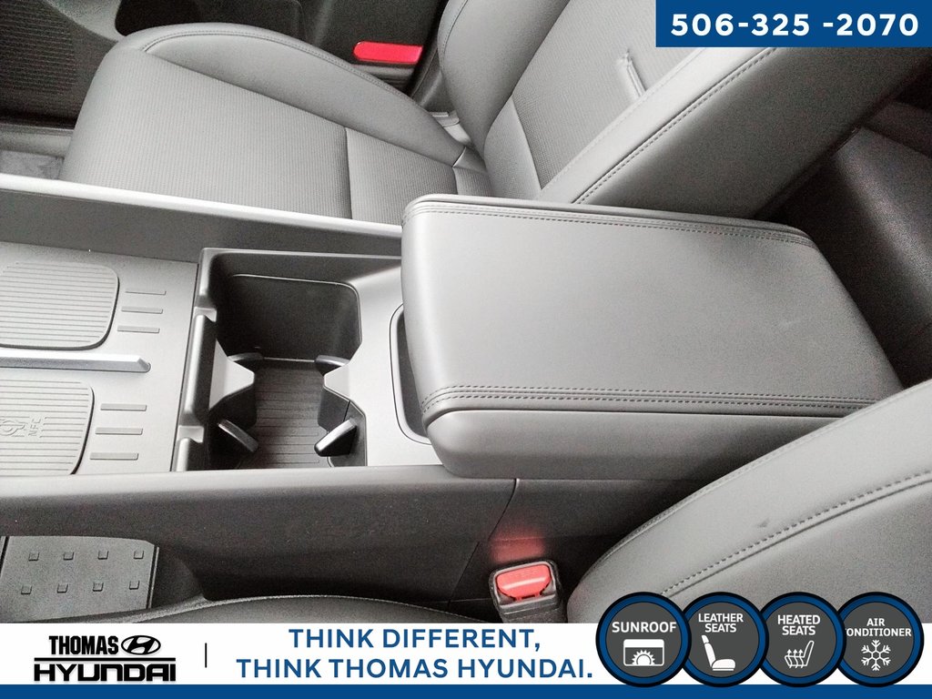 2025 Hyundai Santa Fe Hybrid Preferred with Trend in Woodstock, New Brunswick - 34 - w1024h768px