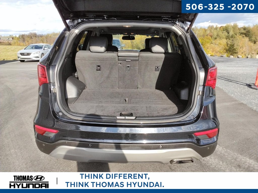 2018 Hyundai Santa Fe Sport 2.4 Luxury in Woodstock, New Brunswick - 43 - w1024h768px