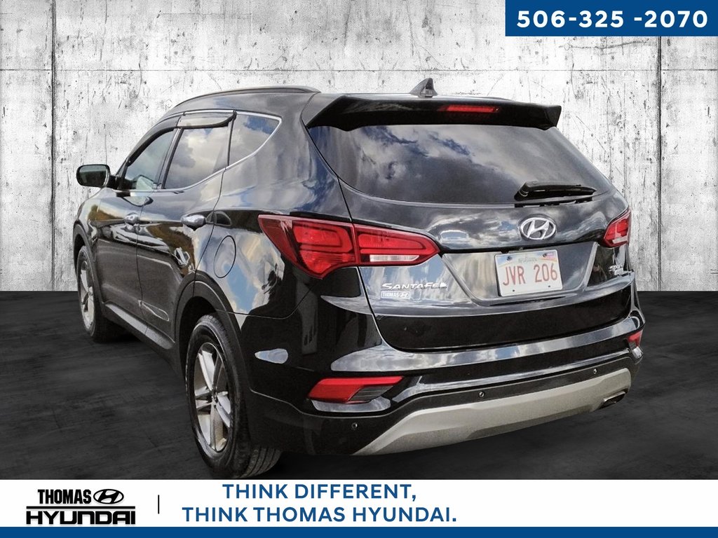 2018 Hyundai Santa Fe Sport 2.4 Luxury in Woodstock, New Brunswick - 5 - w1024h768px