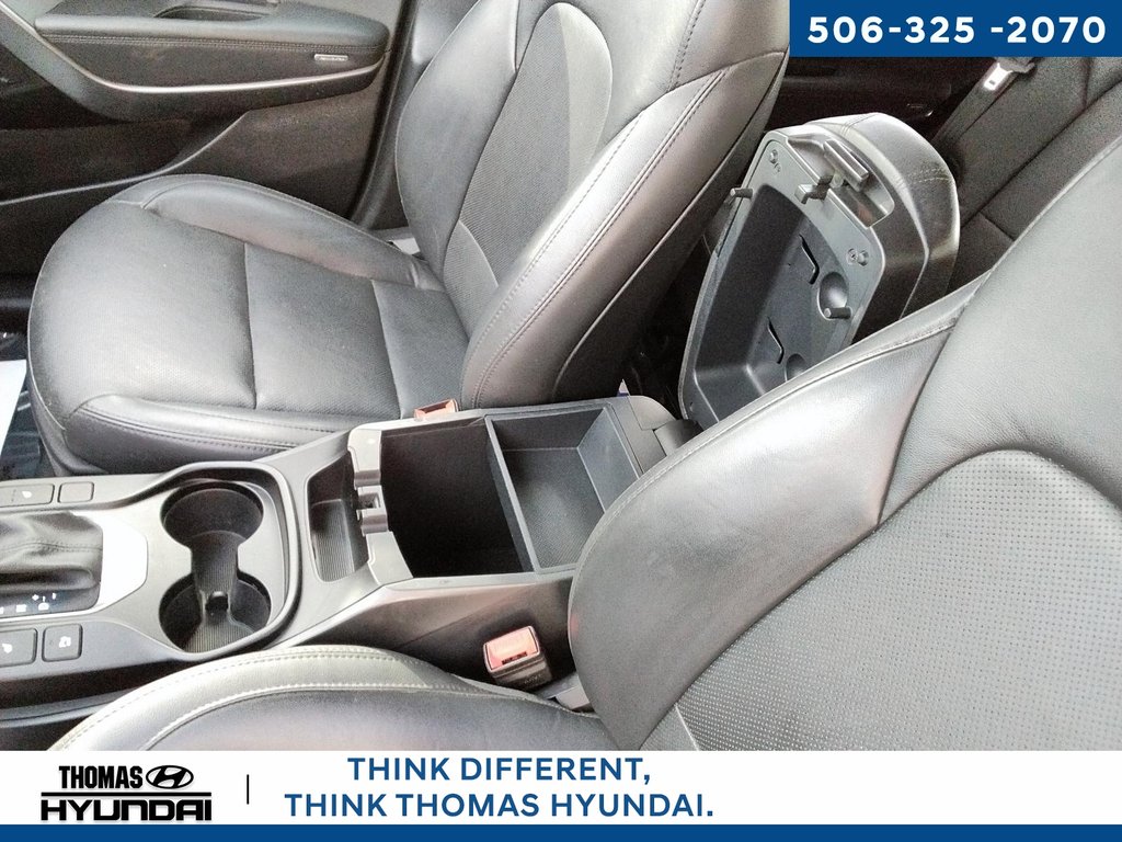 2018 Hyundai Santa Fe Sport 2.4 Luxury in Woodstock, New Brunswick - 34 - w1024h768px