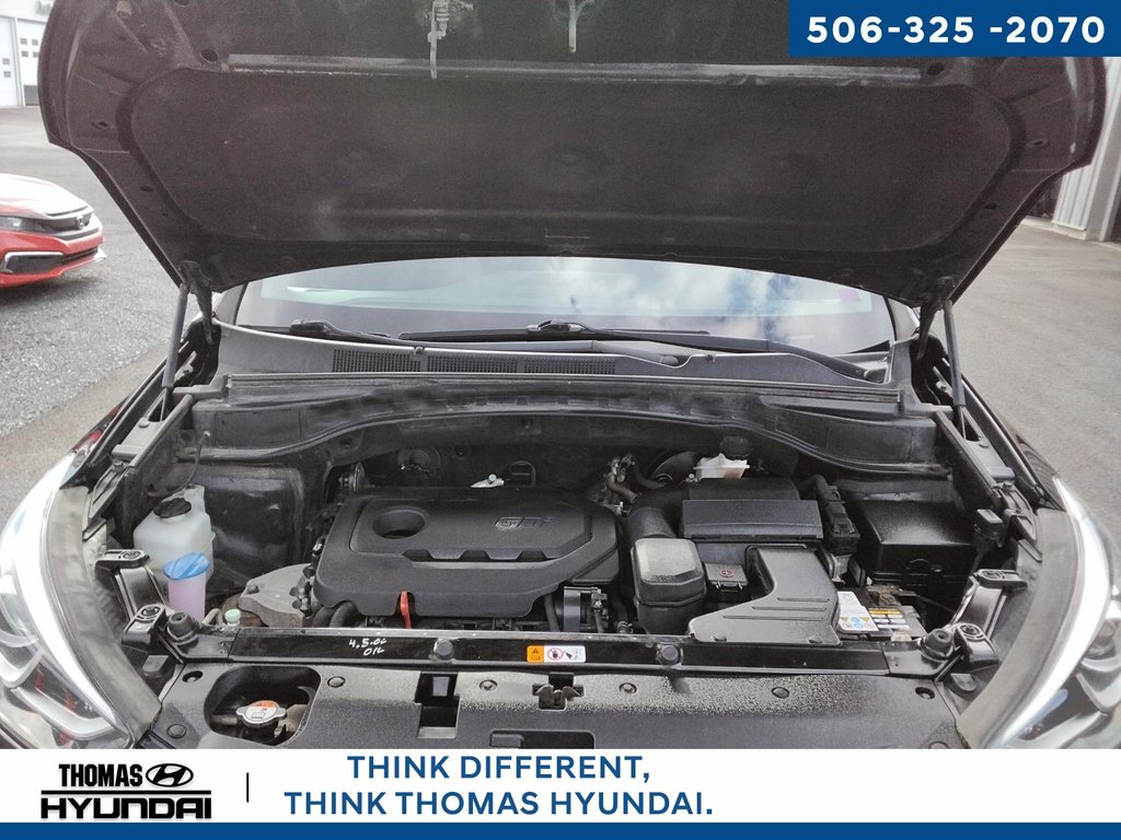 2018 Hyundai Santa Fe Sport 2.4 Luxury in Woodstock, New Brunswick - 13 - w1024h768px