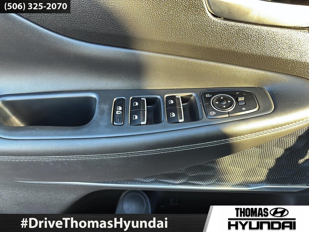 2023 Hyundai Santa Fe Urban in Woodstock, New Brunswick - 20 - w1024h768px
