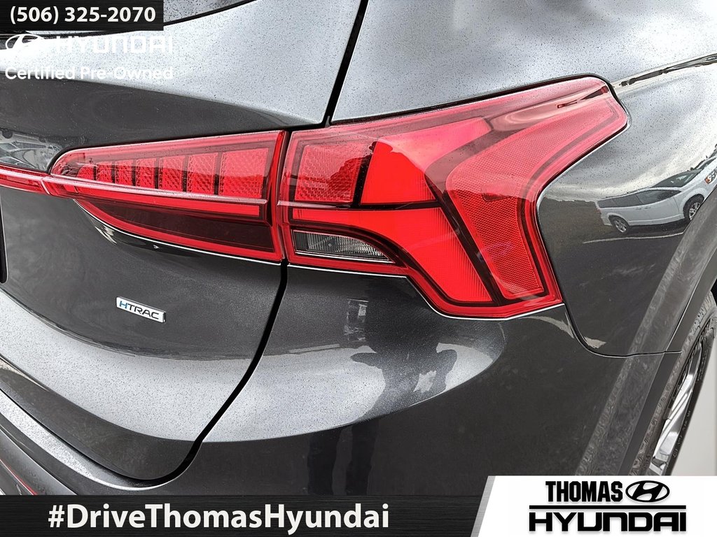 2023 Hyundai Santa Fe Preferred in Woodstock, New Brunswick - 9 - w1024h768px