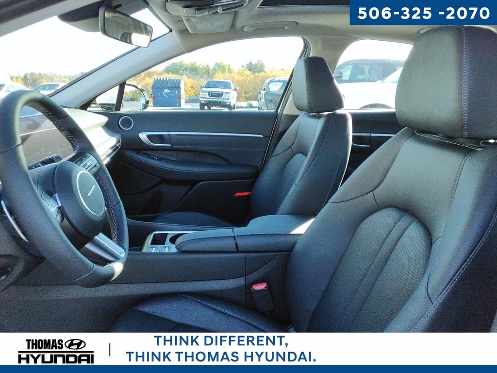 2026 Hyundai Sonata Hybrid Preferred-Trend in Woodstock, New Brunswick - 42 - w1024h768px