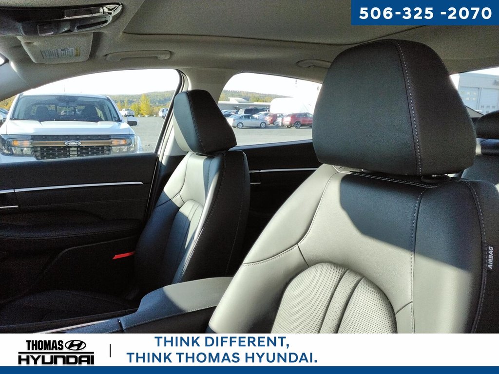 2026 Hyundai Sonata Hybrid Preferred-Trend in Woodstock, New Brunswick - 15 - w1024h768px