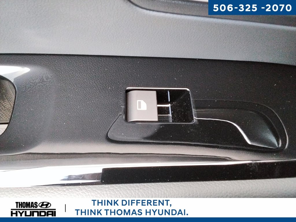 2025 Hyundai Tucson Preferred With Trend in Woodstock, New Brunswick - 25 - w1024h768px