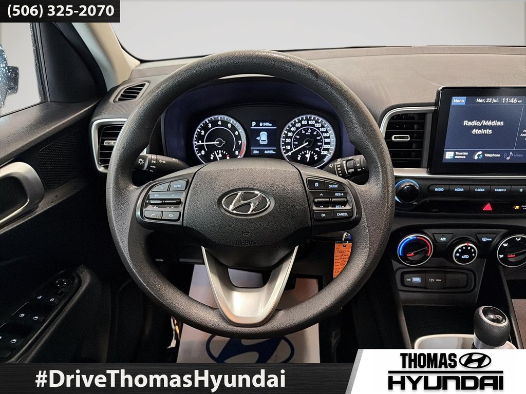 Hyundai Venue Essential 2022 à Woodstock, Nouveau-Brunswick - 21 - w1024h768px