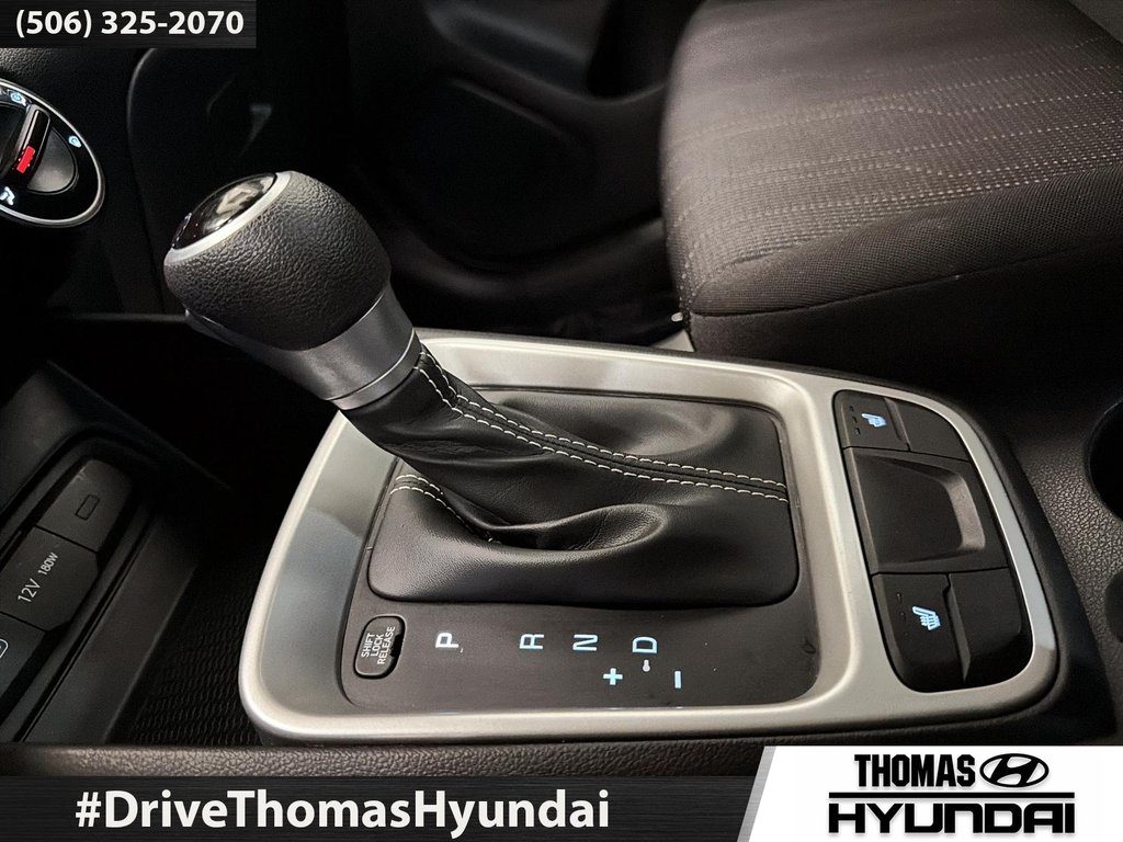 Hyundai Venue Essential 2022 à Woodstock, Nouveau-Brunswick - 28 - w1024h768px