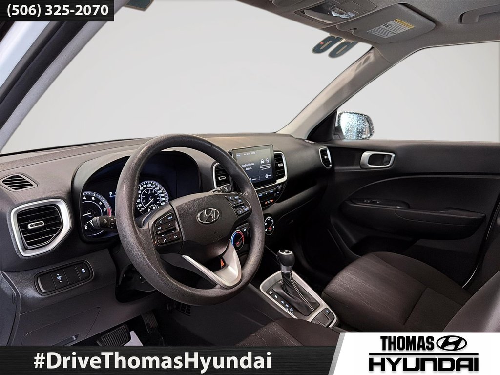 Hyundai Venue Essential 2022 à Woodstock, Nouveau-Brunswick - 27 - w1024h768px