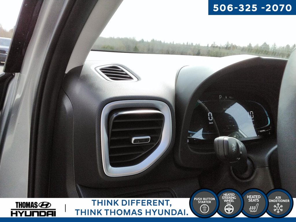 2025 Hyundai Venue Preferred in Woodstock, New Brunswick - 34 - w1024h768px