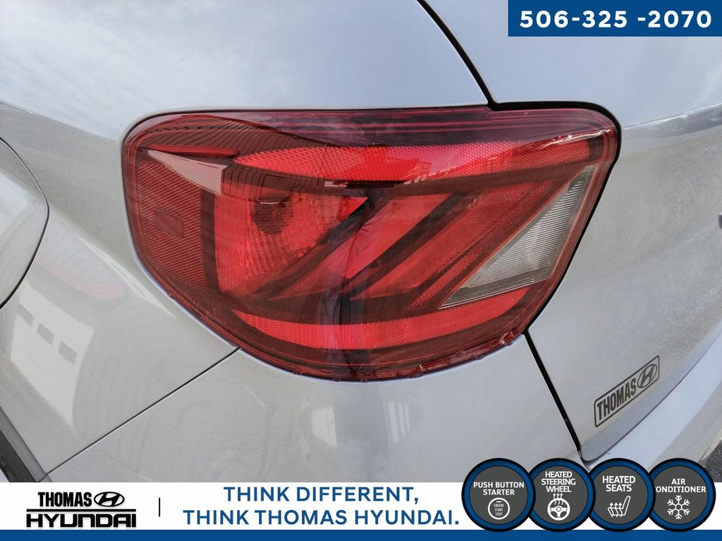 2025 Hyundai Venue Preferred in Woodstock, New Brunswick - 11 - w1024h768px