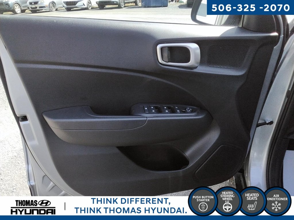 2025 Hyundai Venue Preferred in Woodstock, New Brunswick - 23 - w1024h768px