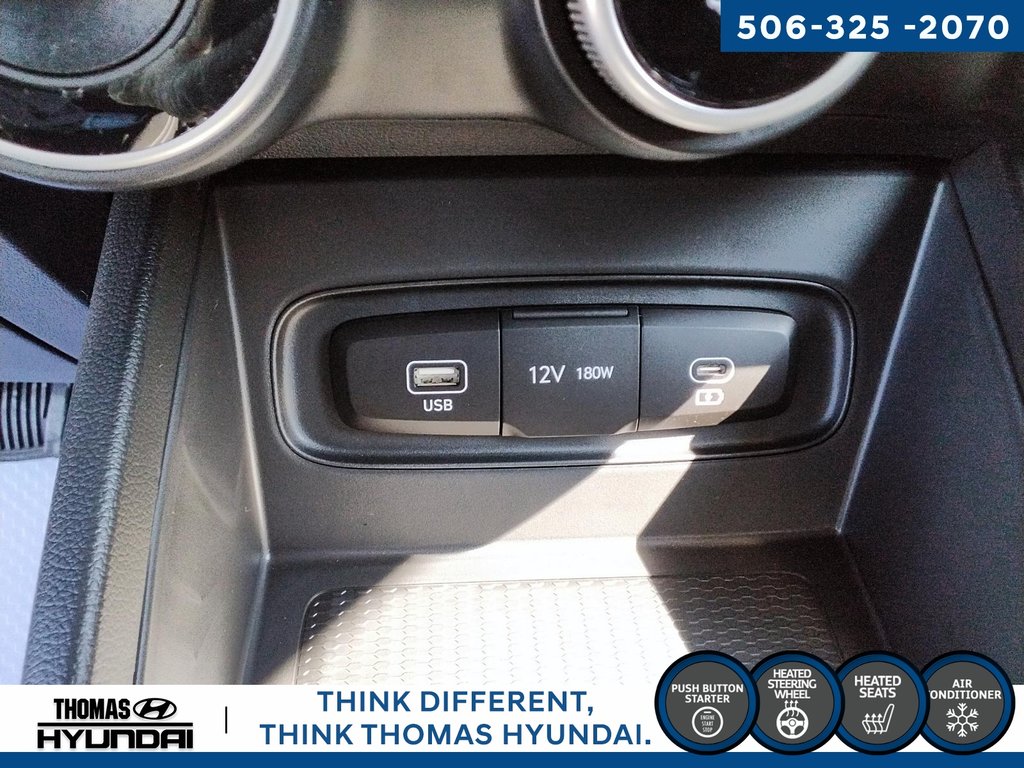 2025 Hyundai Venue Preferred in Woodstock, New Brunswick - 37 - w1024h768px