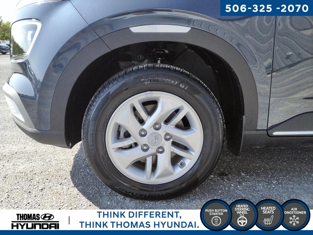 2025 Hyundai Venue Preferred in Woodstock, New Brunswick - 13 - w1024h768px