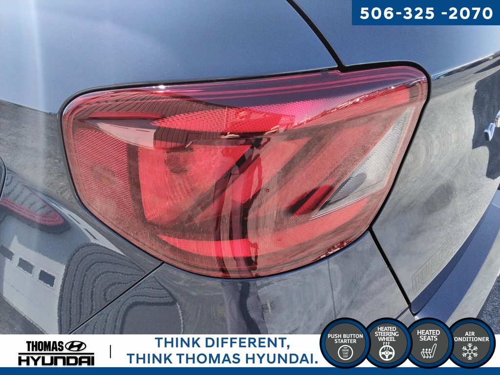 2025 Hyundai Venue Preferred in Woodstock, New Brunswick - 12 - w1024h768px