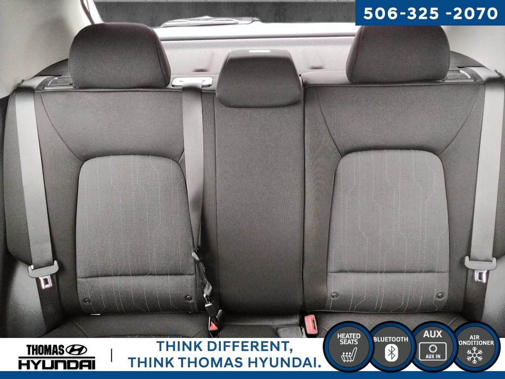 2025 Hyundai Venue Essential in Woodstock, New Brunswick - 22 - w1024h768px