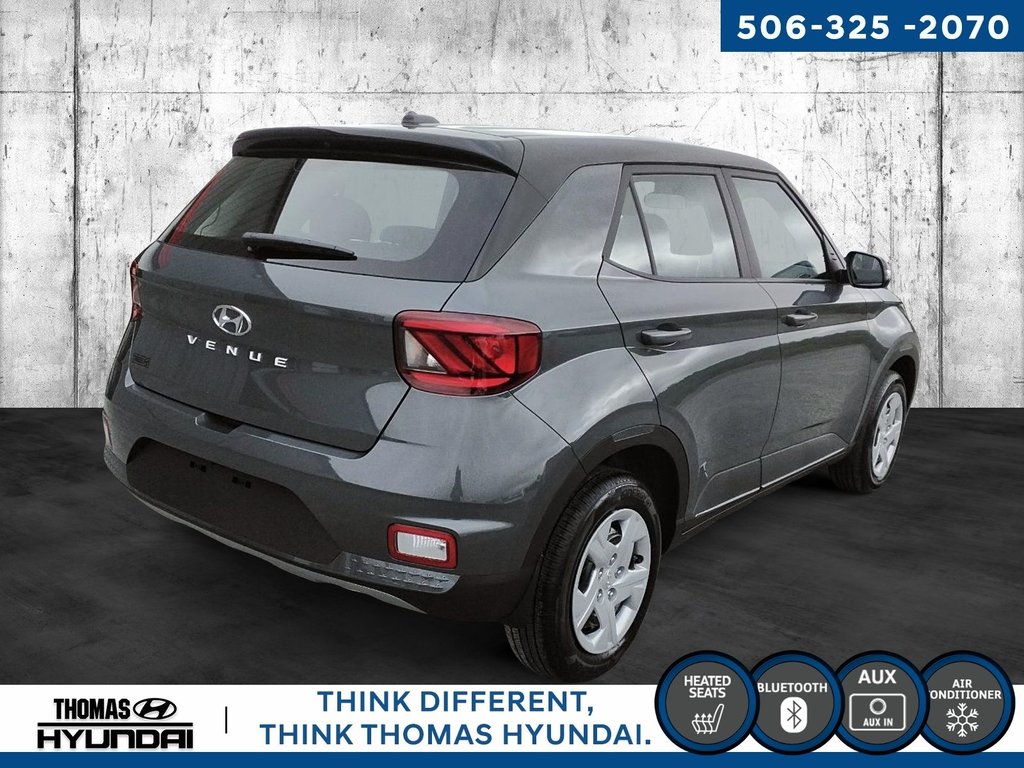 2025 Hyundai Venue Essential in Woodstock, New Brunswick - 7 - w1024h768px