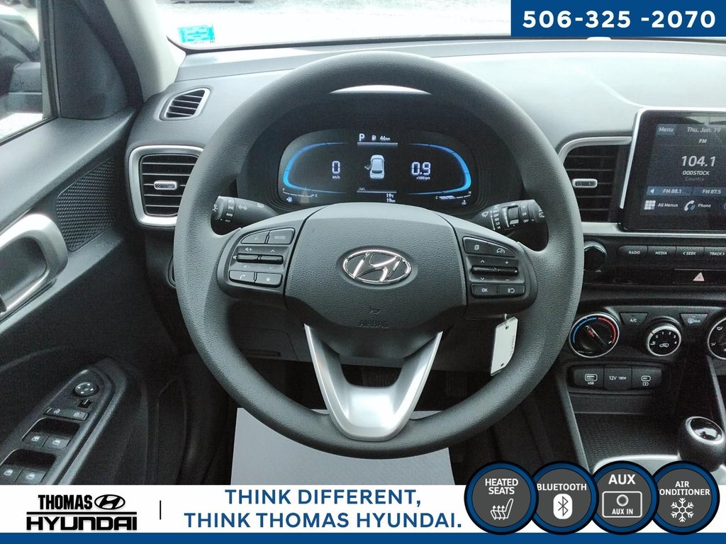 2025 Hyundai Venue Essential in Woodstock, New Brunswick - 23 - w1024h768px