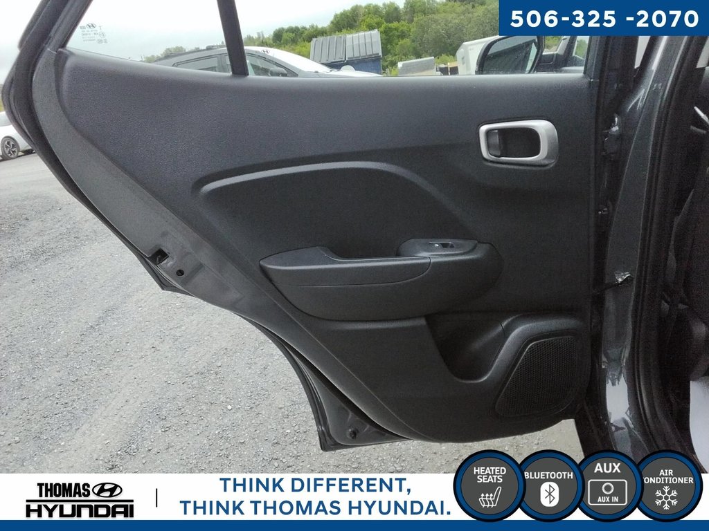 2025 Hyundai Venue Essential in Woodstock, New Brunswick - 25 - w1024h768px