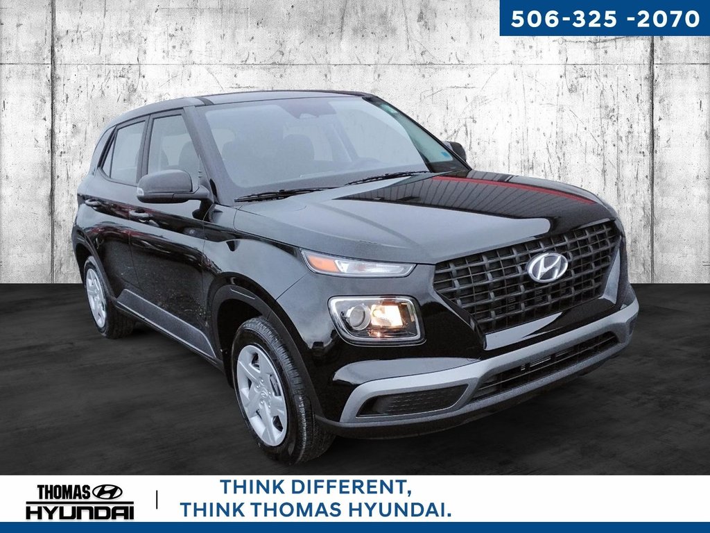 Hyundai Venue Essential 2025 à Woodstock, Nouveau-Brunswick - 2 - w1024h768px