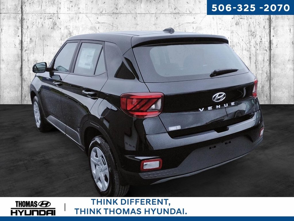 Hyundai Venue Essential 2025 à Woodstock, Nouveau-Brunswick - 6 - w1024h768px