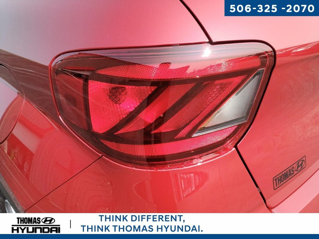 2025 Hyundai Venue Preferred in Woodstock, New Brunswick - 12 - w1024h768px