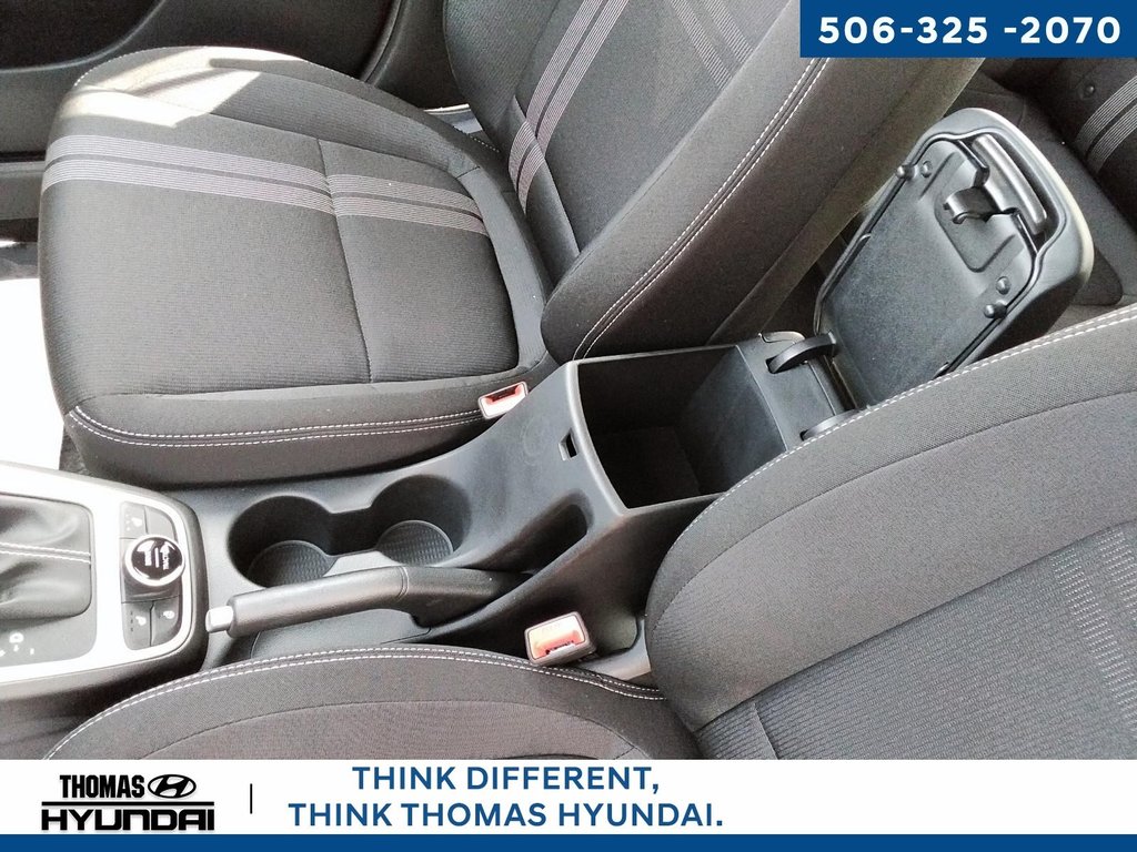 2025 Hyundai Venue Preferred in Woodstock, New Brunswick - 34 - w1024h768px