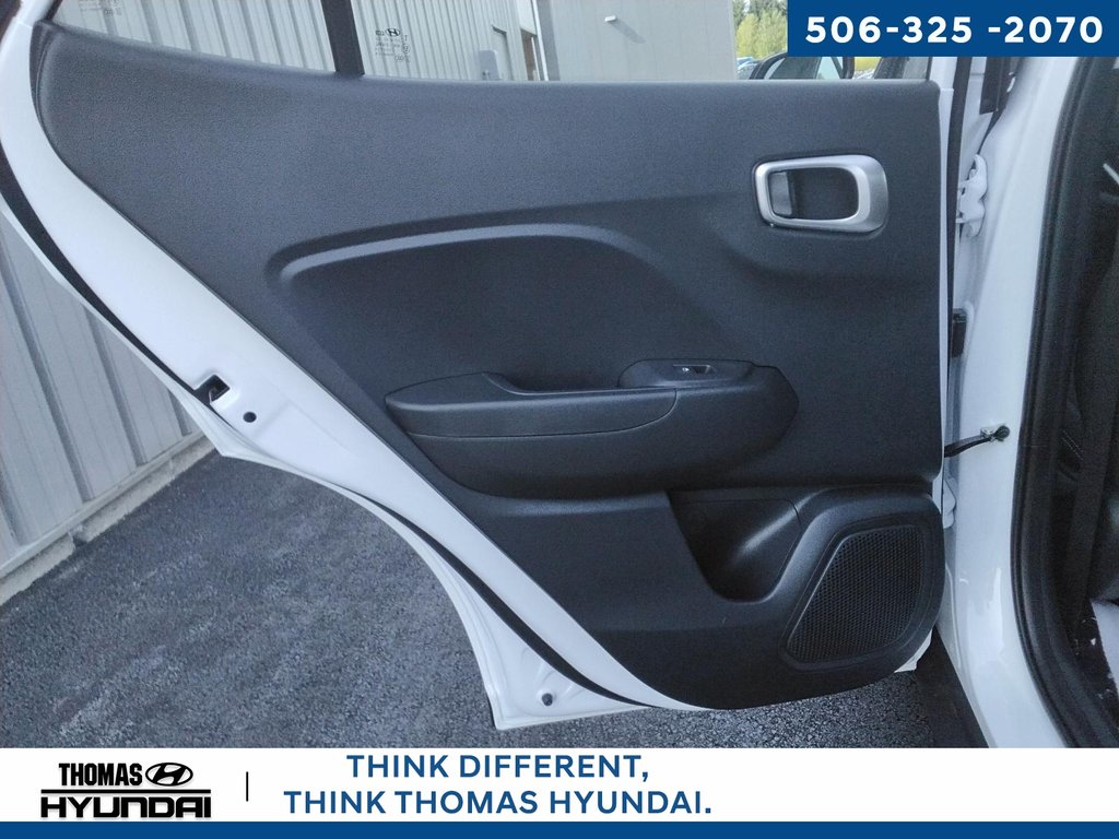 2025 Hyundai Venue Preferred in Woodstock, New Brunswick - 25 - w1024h768px