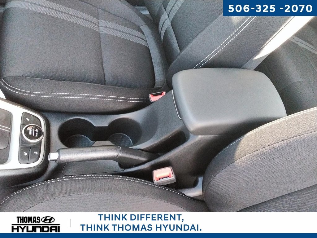 2025 Hyundai Venue Preferred in Woodstock, New Brunswick - 33 - w1024h768px