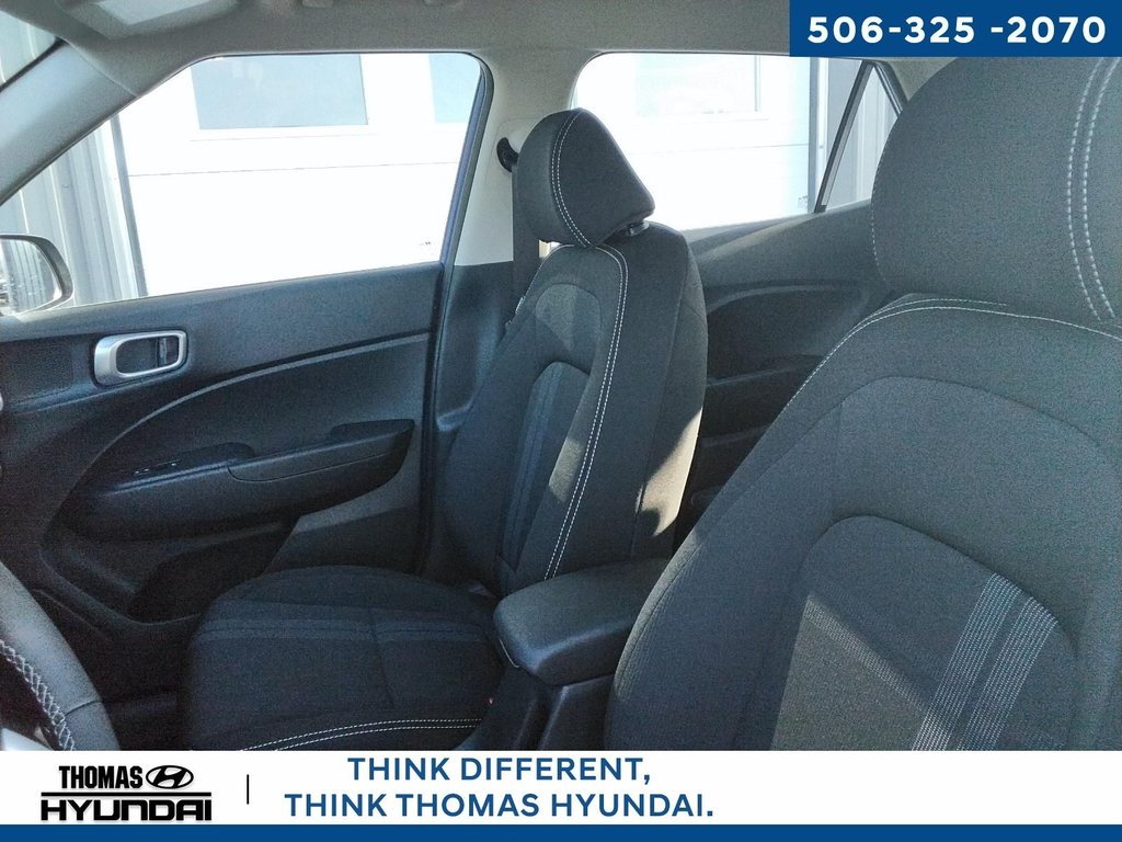 2025 Hyundai Venue Preferred in Woodstock, New Brunswick - 40 - w1024h768px