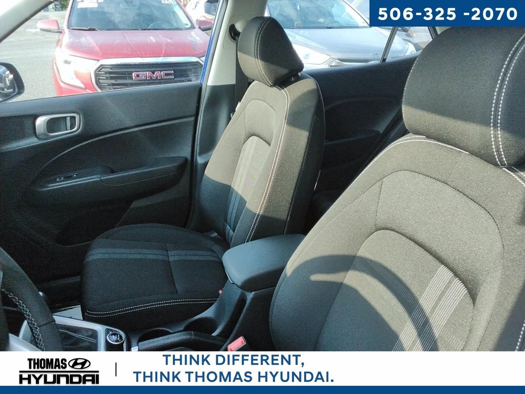 2025 Hyundai Venue Preferred in Woodstock, New Brunswick - 16 - w1024h768px