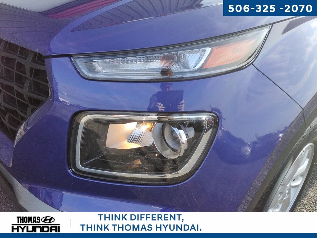 2025 Hyundai Venue Preferred in Woodstock, New Brunswick - 9 - w1024h768px