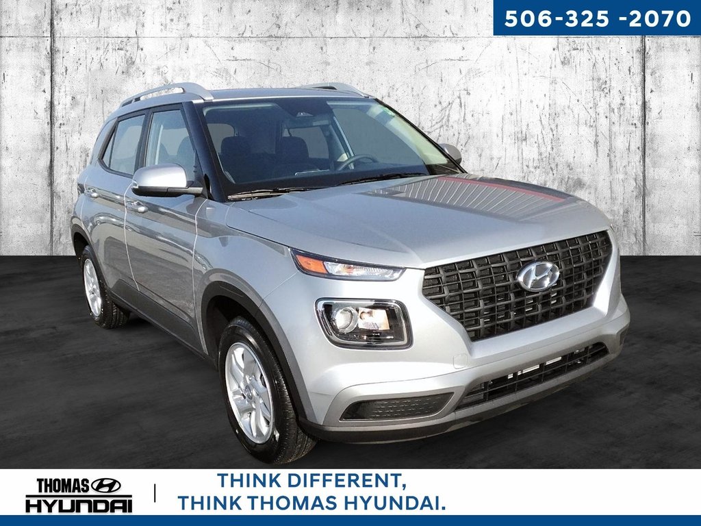 2025 Hyundai Venue Preferred in Woodstock, New Brunswick - 2 - w1024h768px