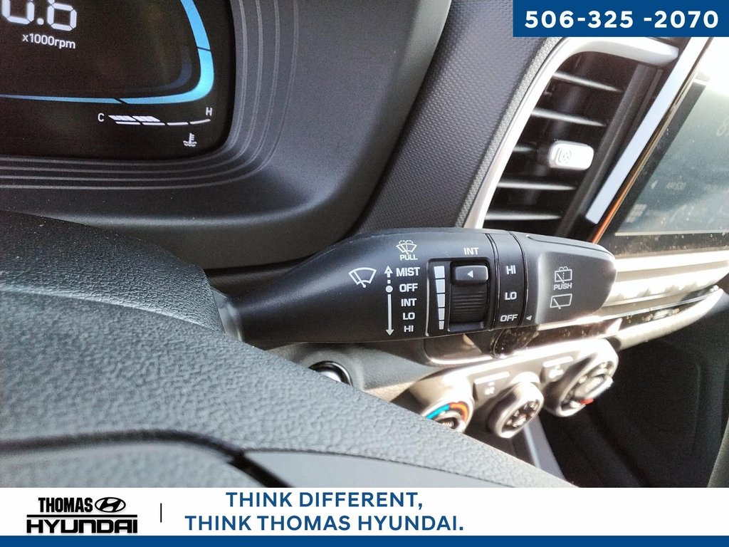 2025 Hyundai Venue Preferred in Woodstock, New Brunswick - 29 - w1024h768px
