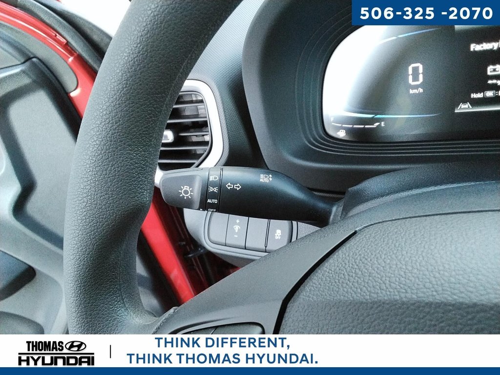 2025 Hyundai Venue Essential in Woodstock, New Brunswick - 27 - w1024h768px