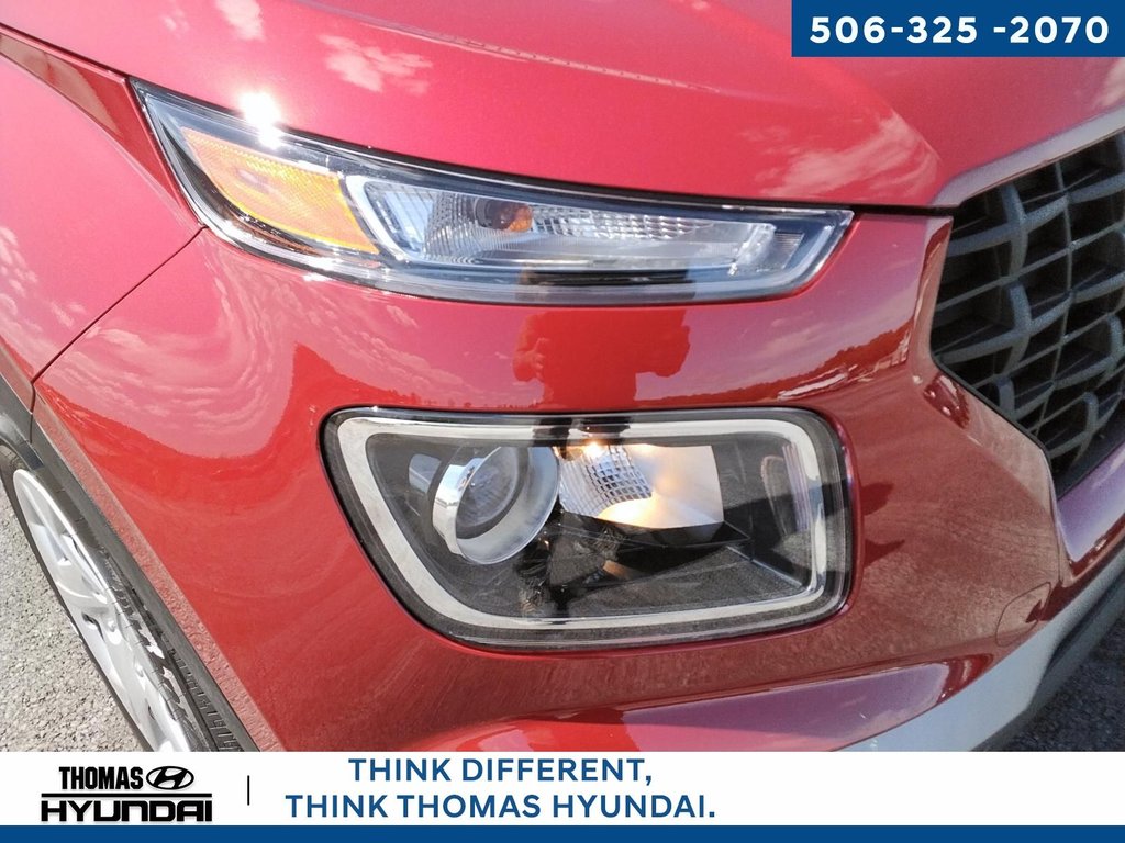 2025 Hyundai Venue Essential in Woodstock, New Brunswick - 10 - w1024h768px