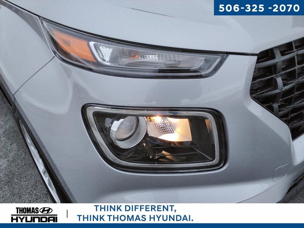 2025 Hyundai Venue Preferred in Woodstock, New Brunswick - 10 - w1024h768px