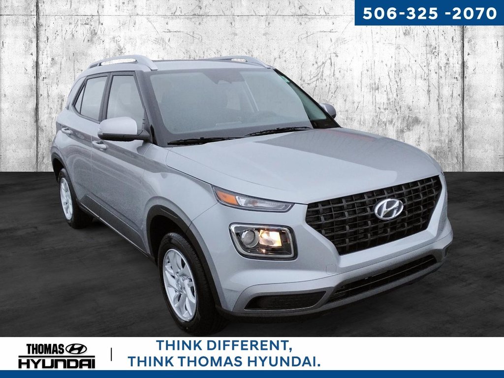 2025 Hyundai Venue Preferred in Woodstock, New Brunswick - 2 - w1024h768px